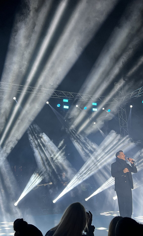 BeamZ brings Christmas magic to Greek Volos